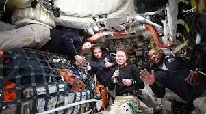 🚀 EPIC BLAZE TO THE MOON! Artemis II’s Orion Just 